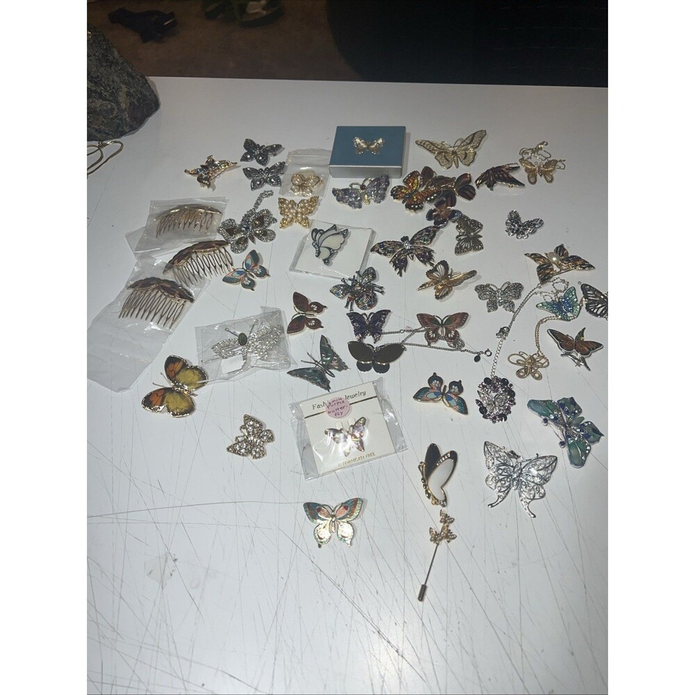 Vintage 40 Piece Butterfly Figural Pendants Charms Craft Jewelry Making Lot